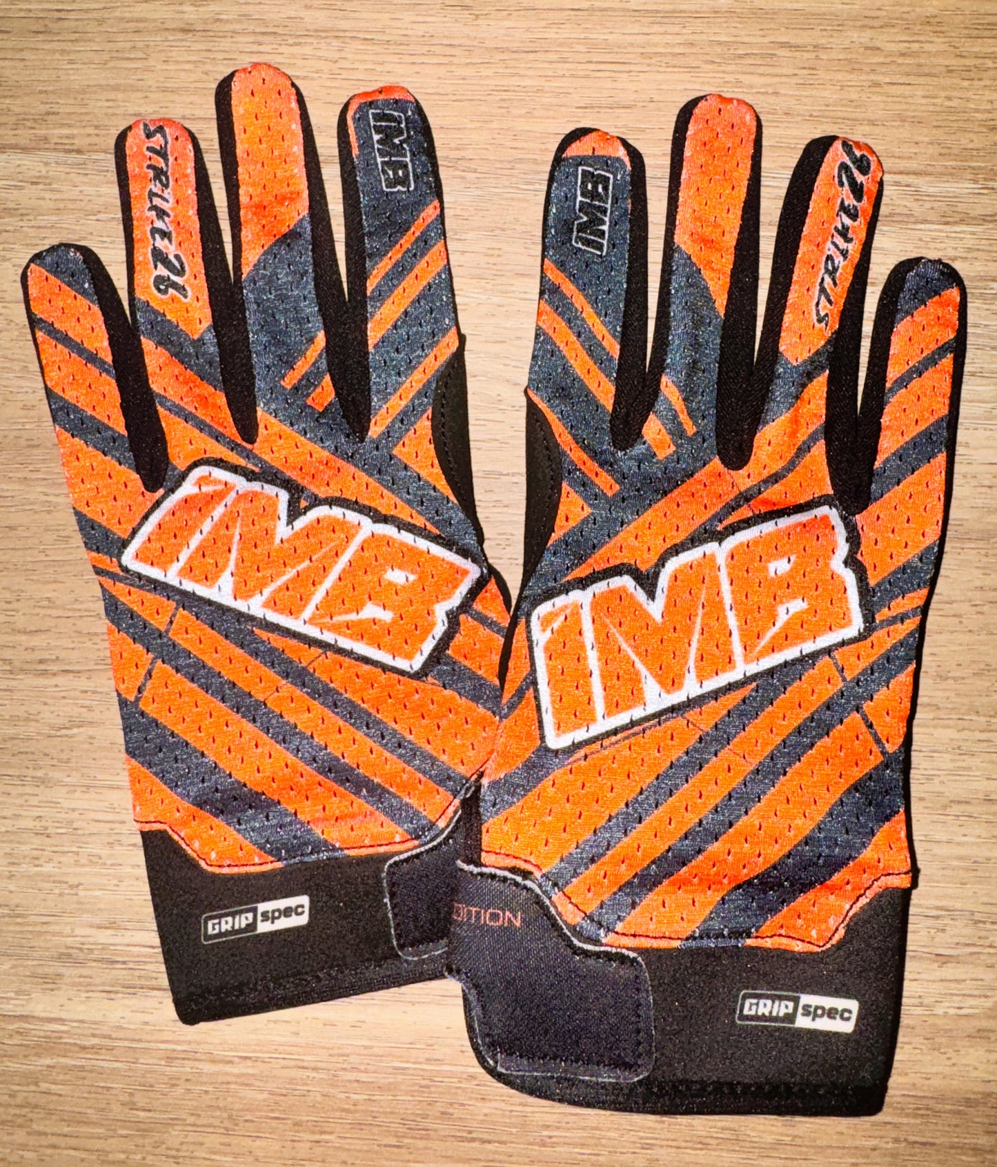The STRIKE ORANGE 2026 SSG-2 Short Sim Racing Gloves