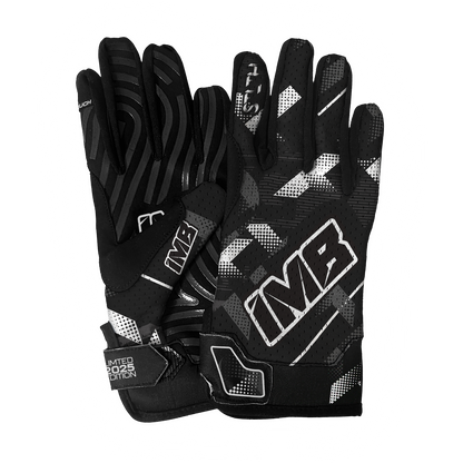 The STLTH 2025 SSG-2 Short Sim Racing Gloves