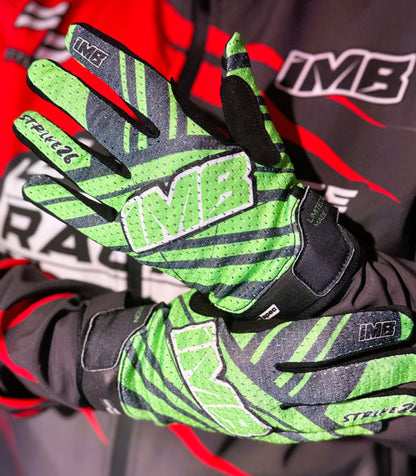 The STRIKE GREEN 2026 SSG-2 Short Sim Racing Gloves