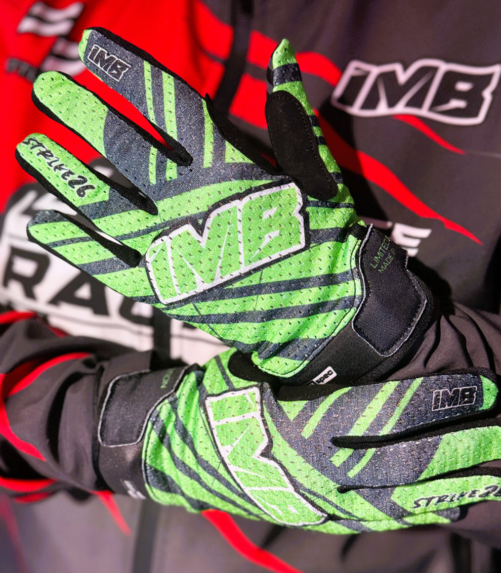 The STRIKE GREEN 2026 SSG-2 Short Sim Racing Gloves – IMB Racewear