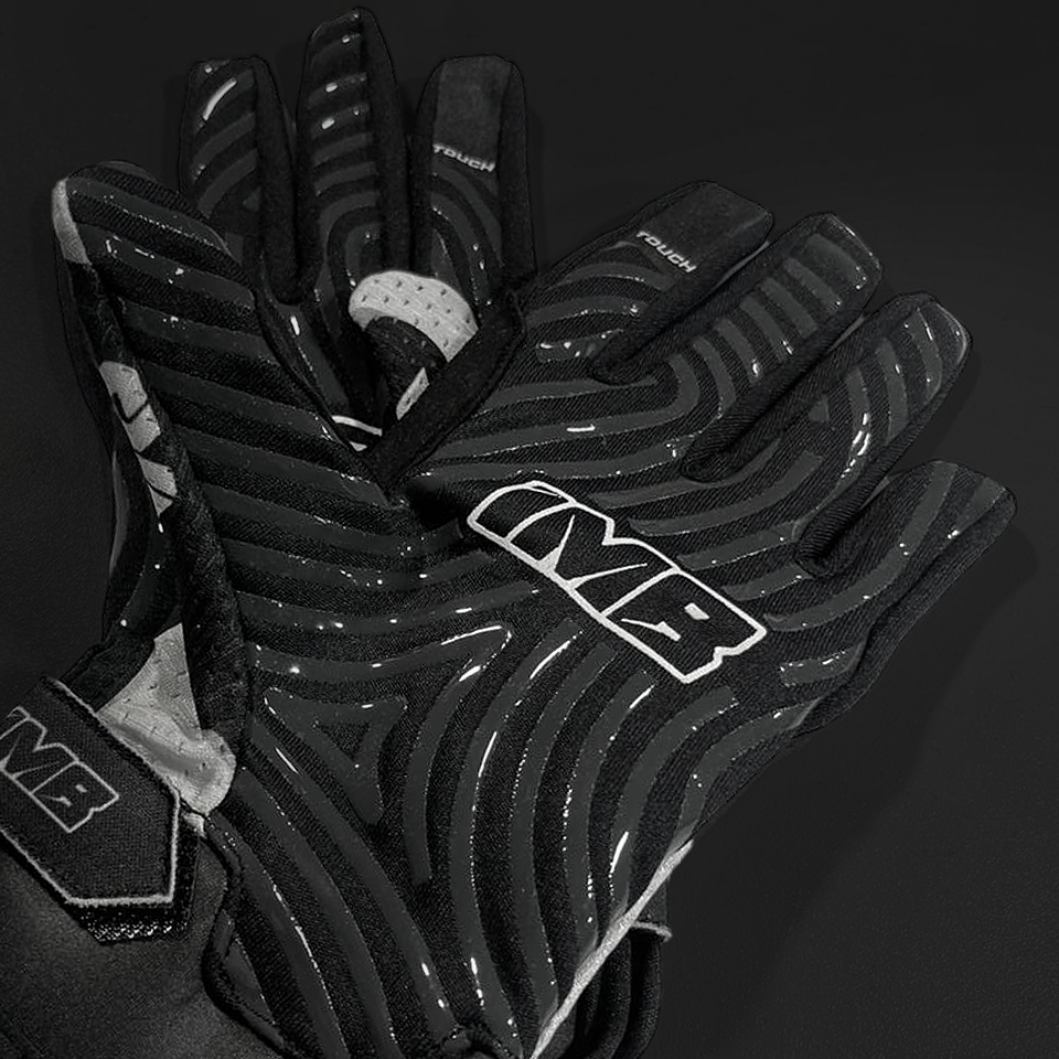 The iRacing Dominance SSGE-2 Short Sim Racing Gloves